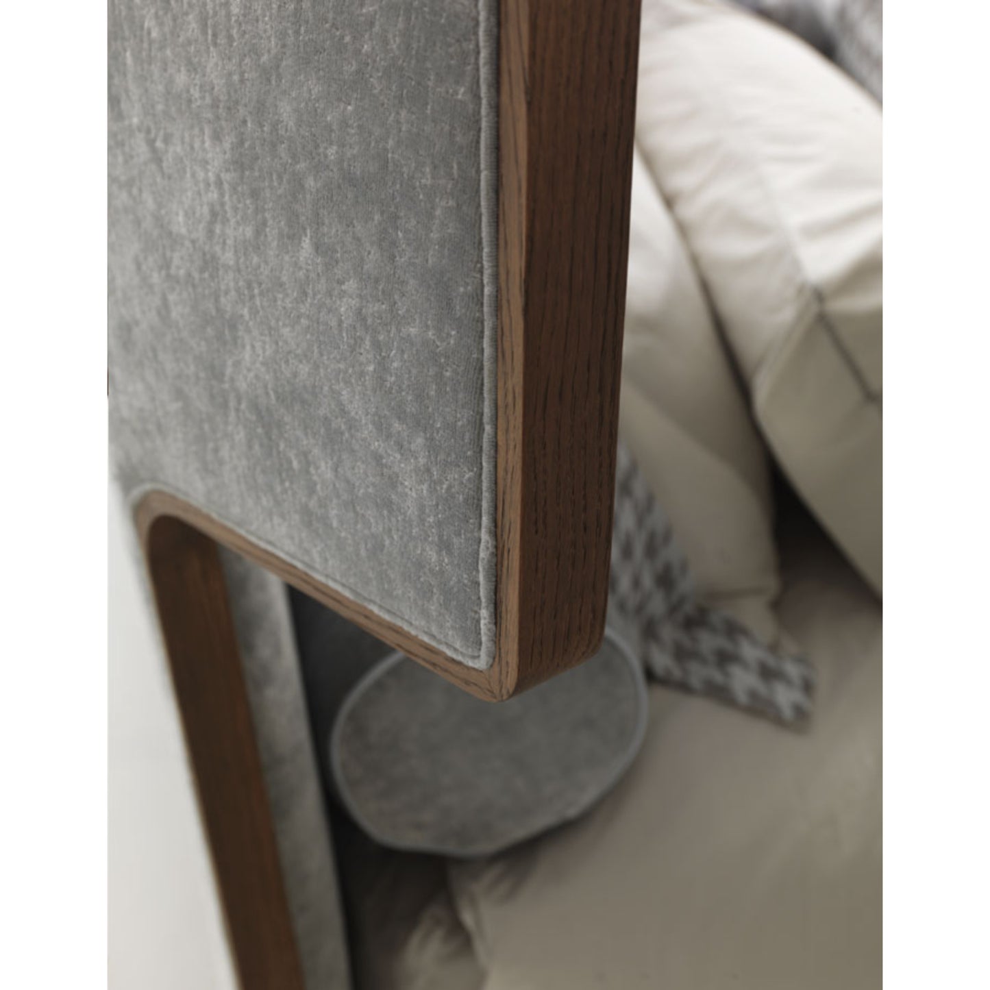 KIMONO Bed