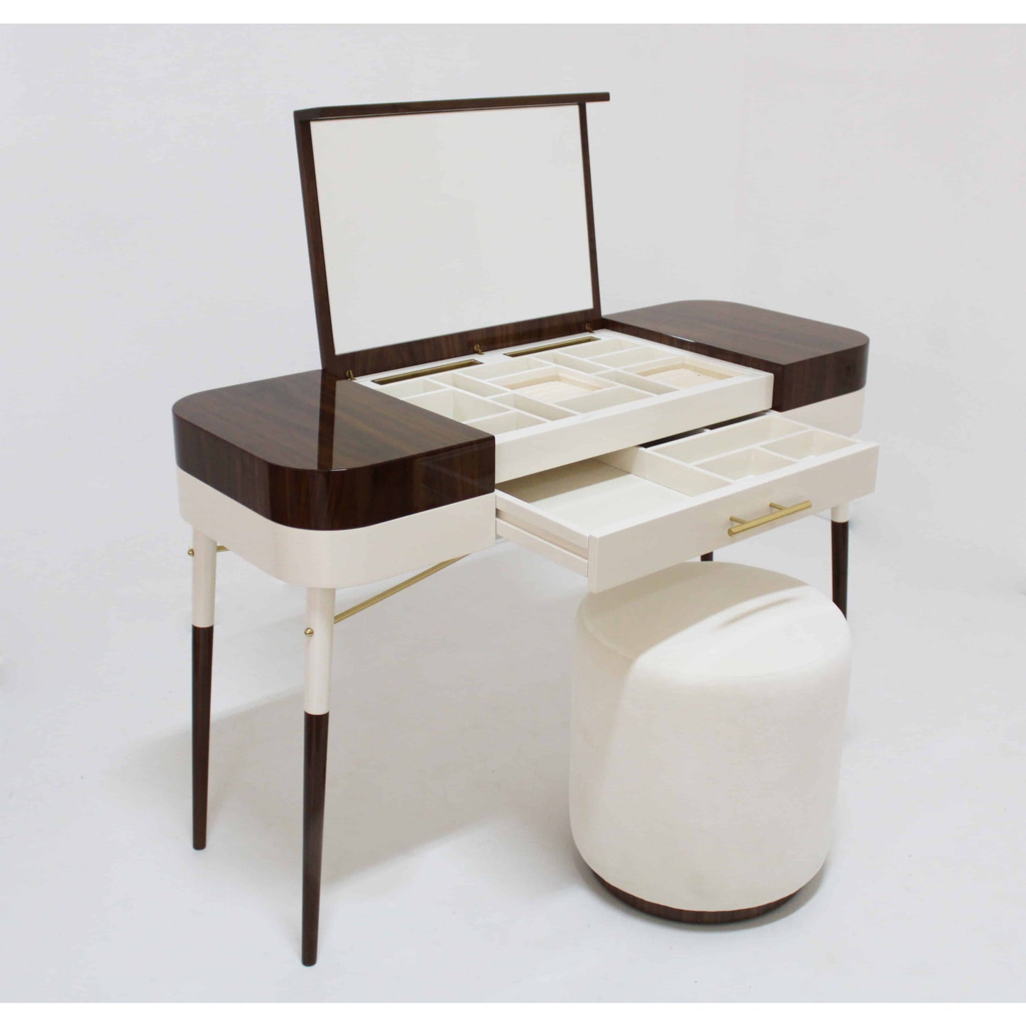 Kylki Dressing Table