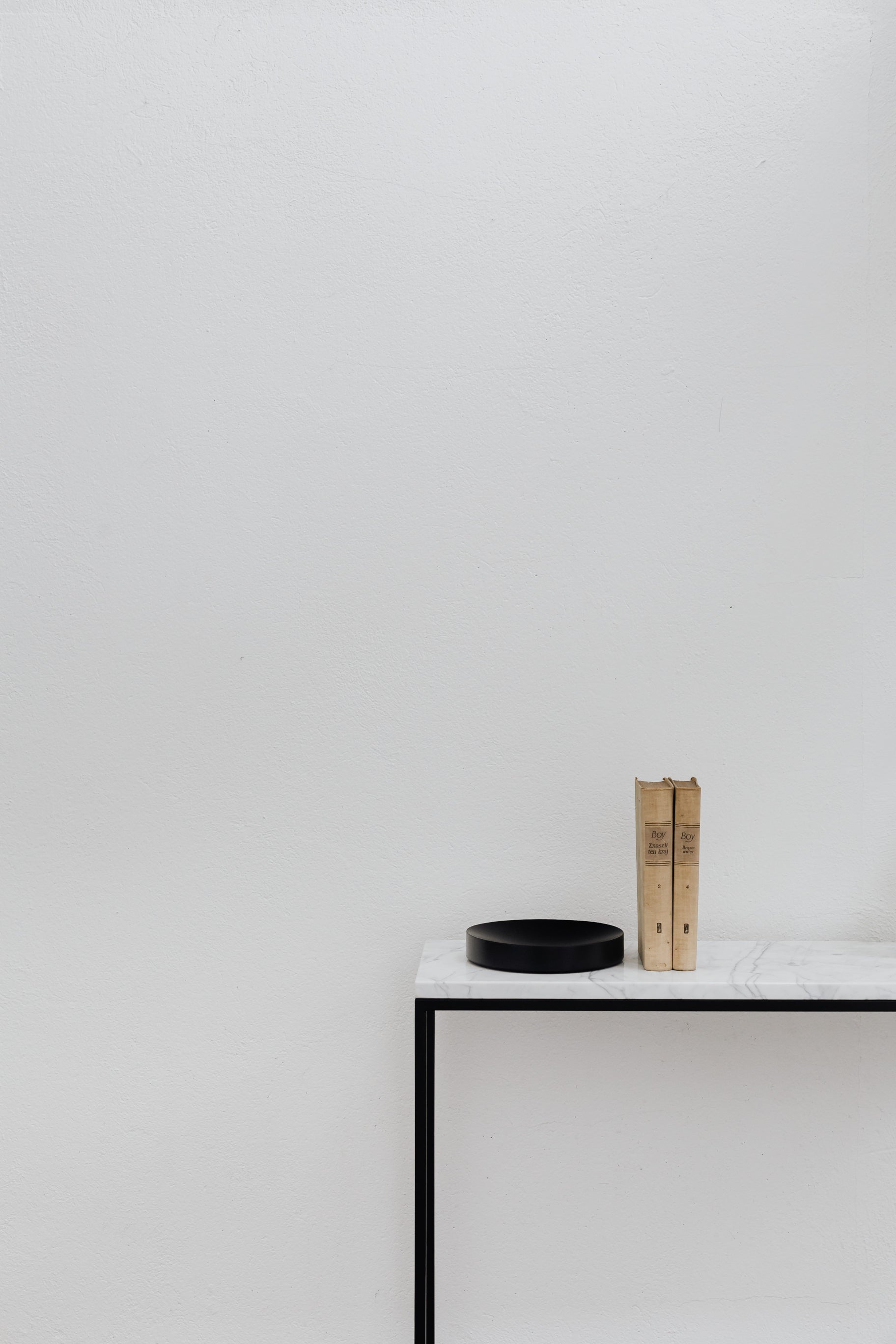 SLIM ONE White-UNCOMMON-LUXORMAISON